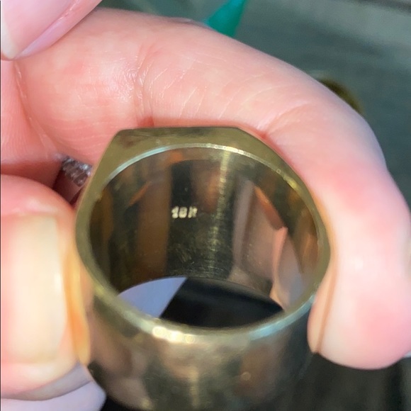 Ring - Picture 2 of 2